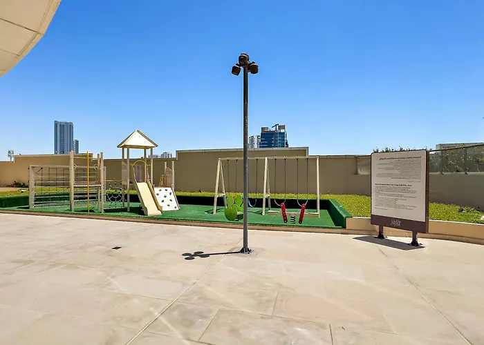 Silkhaus Modern 2 Bdr Near Reem Mall