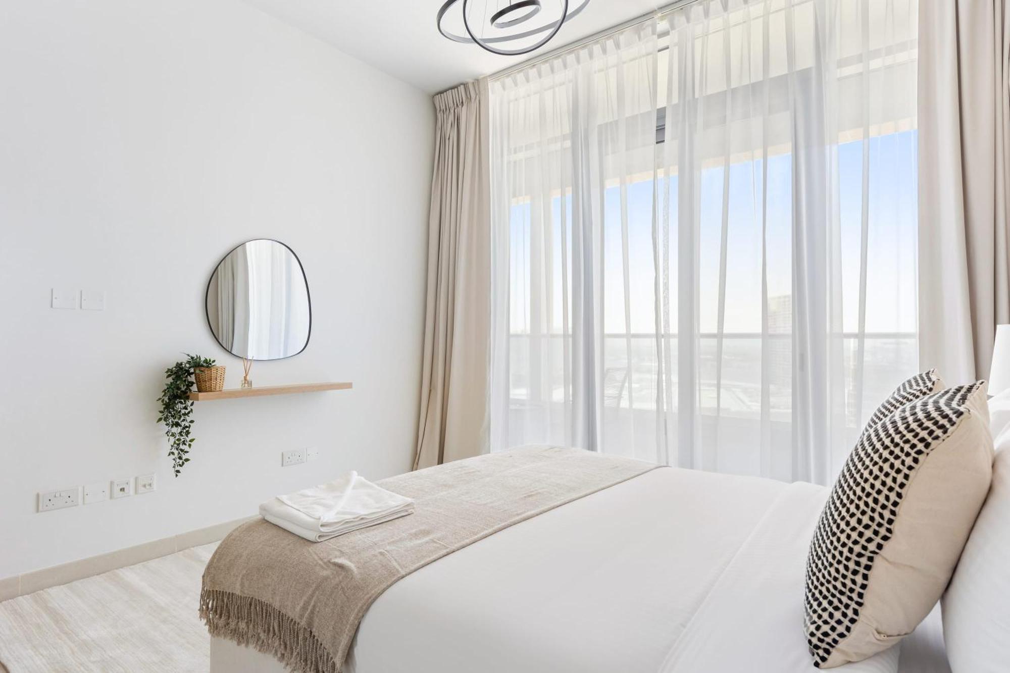 Appartamento Silkhaus Modern 2 Bdr Near Reem Mall
